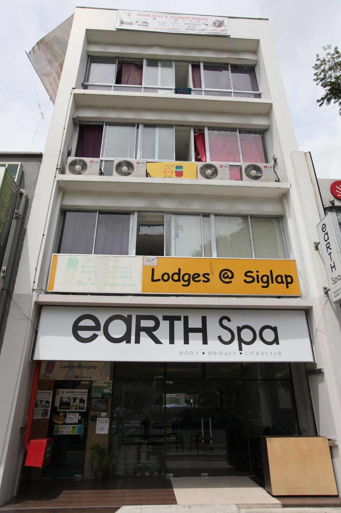 May & May Student Hostel Singapore Exterior photo