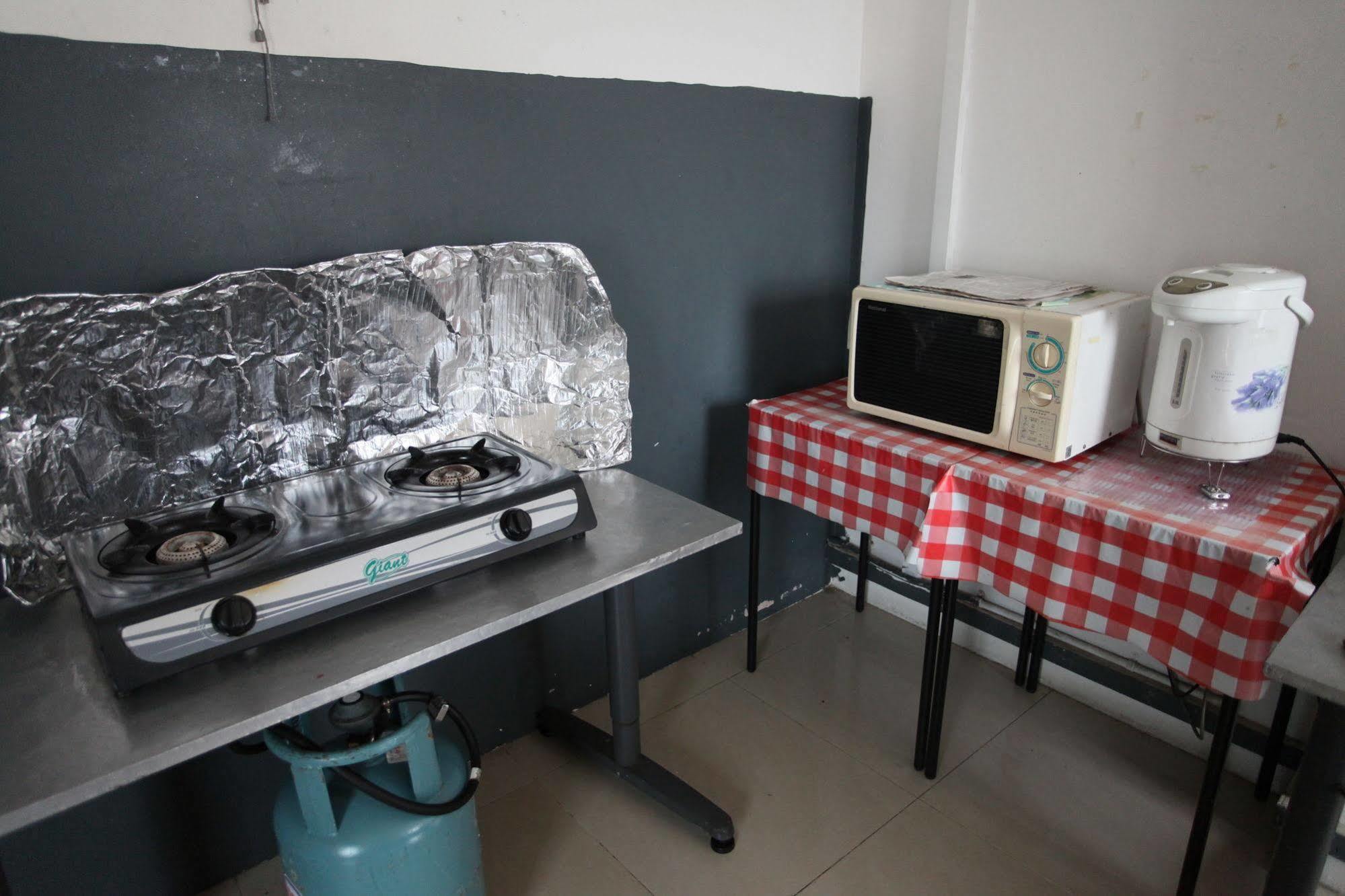 May & May Student Hostel Singapore Exterior photo